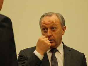 На фото - Валерий Радаев